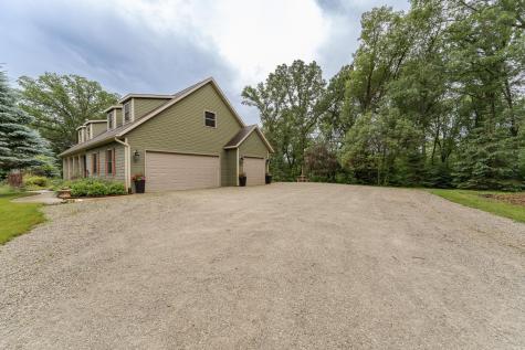 22061 606th Street Dodge Center MN 55927