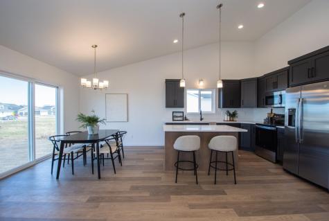 2408 38 Avenue S Moorhead MN 56560