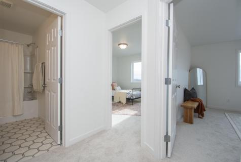 2408 38 Avenue S Moorhead MN 56560