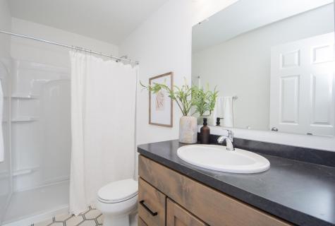 2408 38 Avenue S Moorhead MN 56560