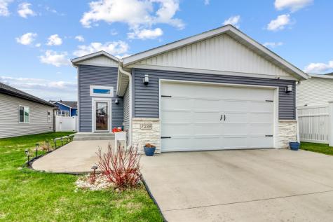 7239 Madelyn Lane S Fargo ND 58104
