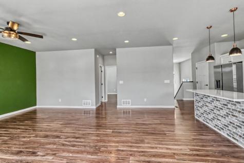 7239 Madelyn Lane S Fargo ND 58104