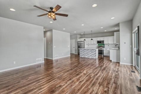 7239 Madelyn Lane S Fargo ND 58104