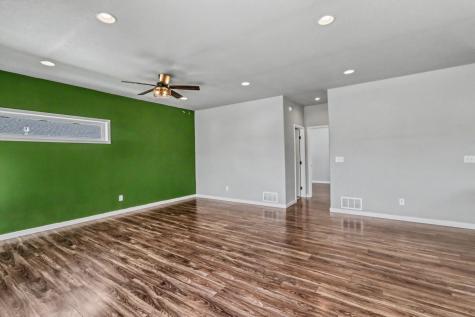 7239 Madelyn Lane S Fargo ND 58104
