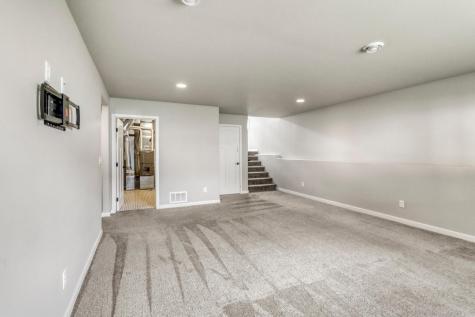 7239 Madelyn Lane S Fargo ND 58104