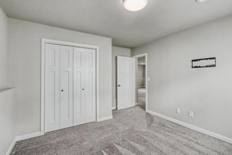 7239 Madelyn Lane S Fargo ND 58104