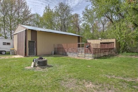 1397 309th Avenue NW Cambridge MN 55008