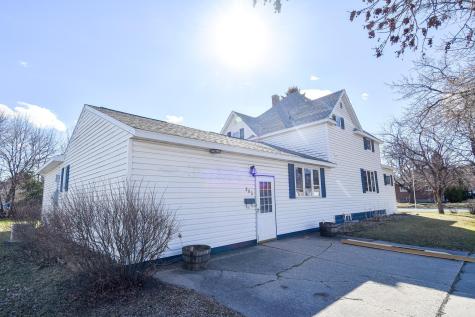 203 E Fletcher Avenue Warren MN 56762