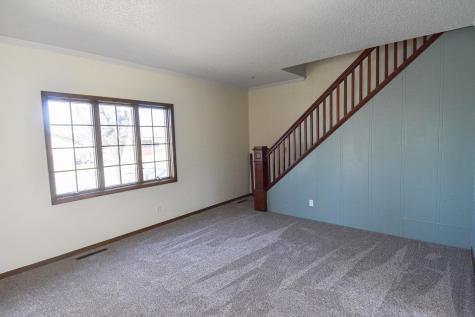 203 E Fletcher Avenue Warren MN 56762
