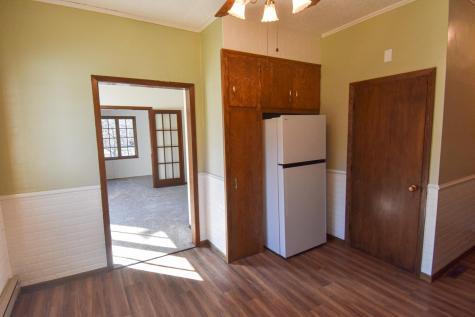 203 E Fletcher Avenue Warren MN 56762