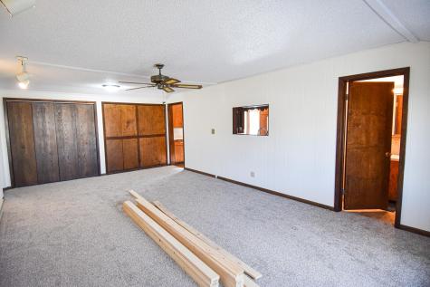 203 E Fletcher Avenue Warren MN 56762