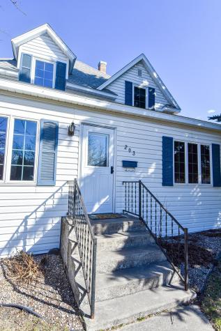 203 E Fletcher Avenue Warren MN 56762