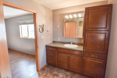 203 E Fletcher Avenue Warren MN 56762