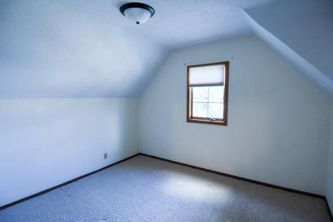 203 E Fletcher Avenue Warren MN 56762