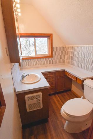203 E Fletcher Avenue Warren MN 56762