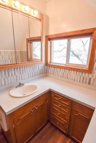 203 E Fletcher Avenue Warren MN 56762