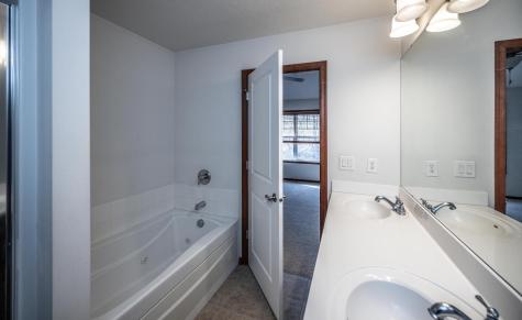 4022 Cedar Grove Lane Eagan MN 55122