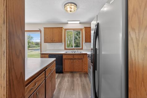 33067 Nueman Trail Lindstrom MN 55045