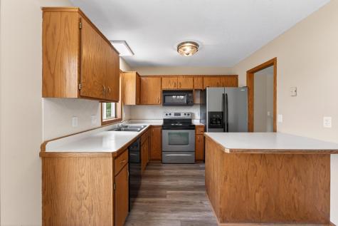 33067 Nueman Trail Lindstrom MN 55045