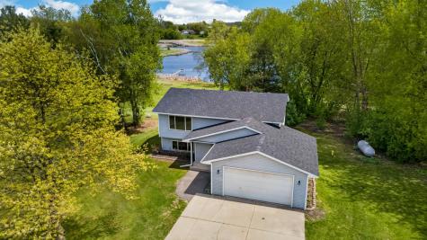 33067 Nueman Trail Lindstrom MN 55045