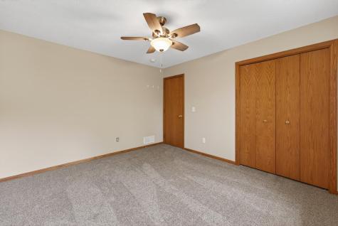 33067 Nueman Trail Lindstrom MN 55045