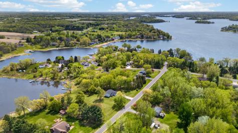 33067 Nueman Trail Lindstrom MN 55045