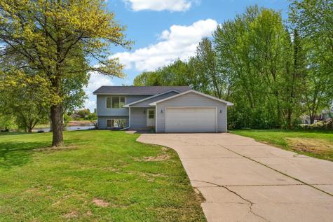 33067 Nueman Trail Lindstrom MN 55045