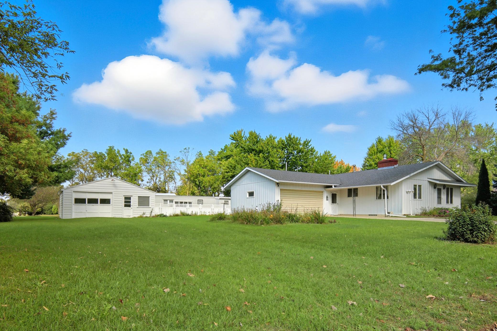 704 21st Avenue NW Austin MN 55912