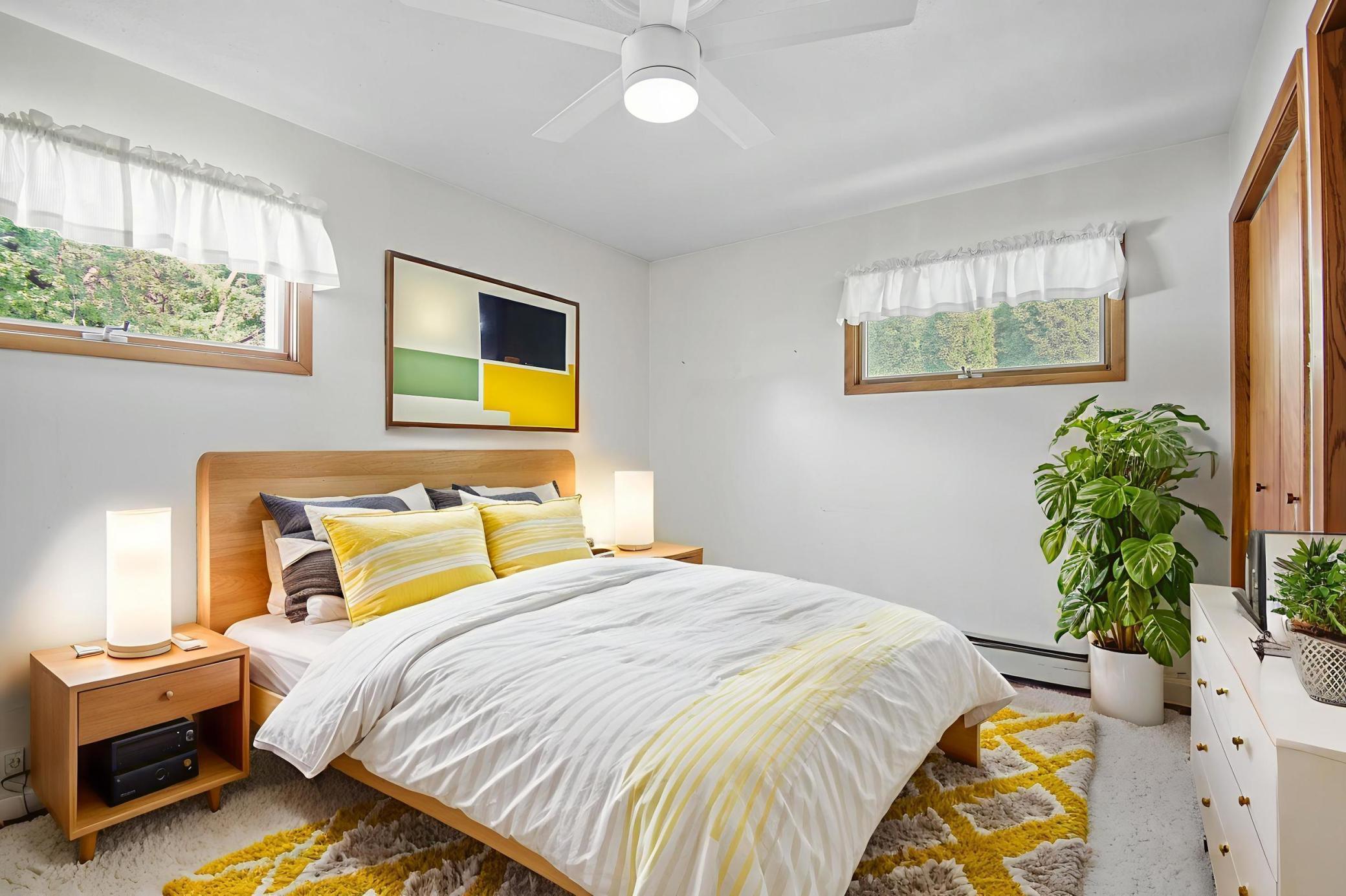 704 21st Avenue NW Austin MN 55912