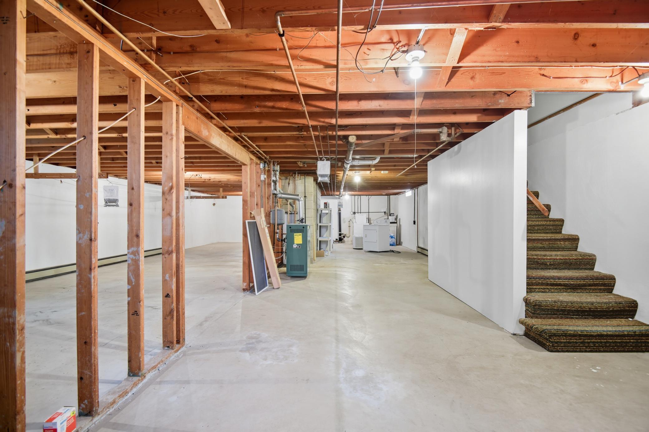 704 21st Avenue NW Austin MN 55912