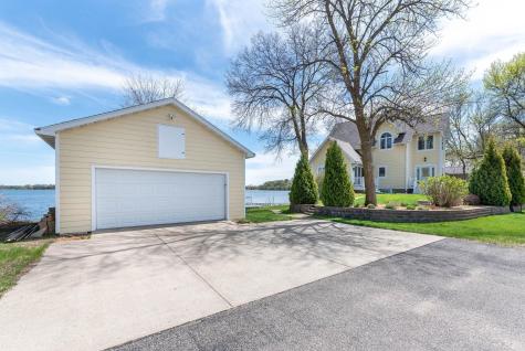 3710 Sioux Lane Madison Lake MN 56063