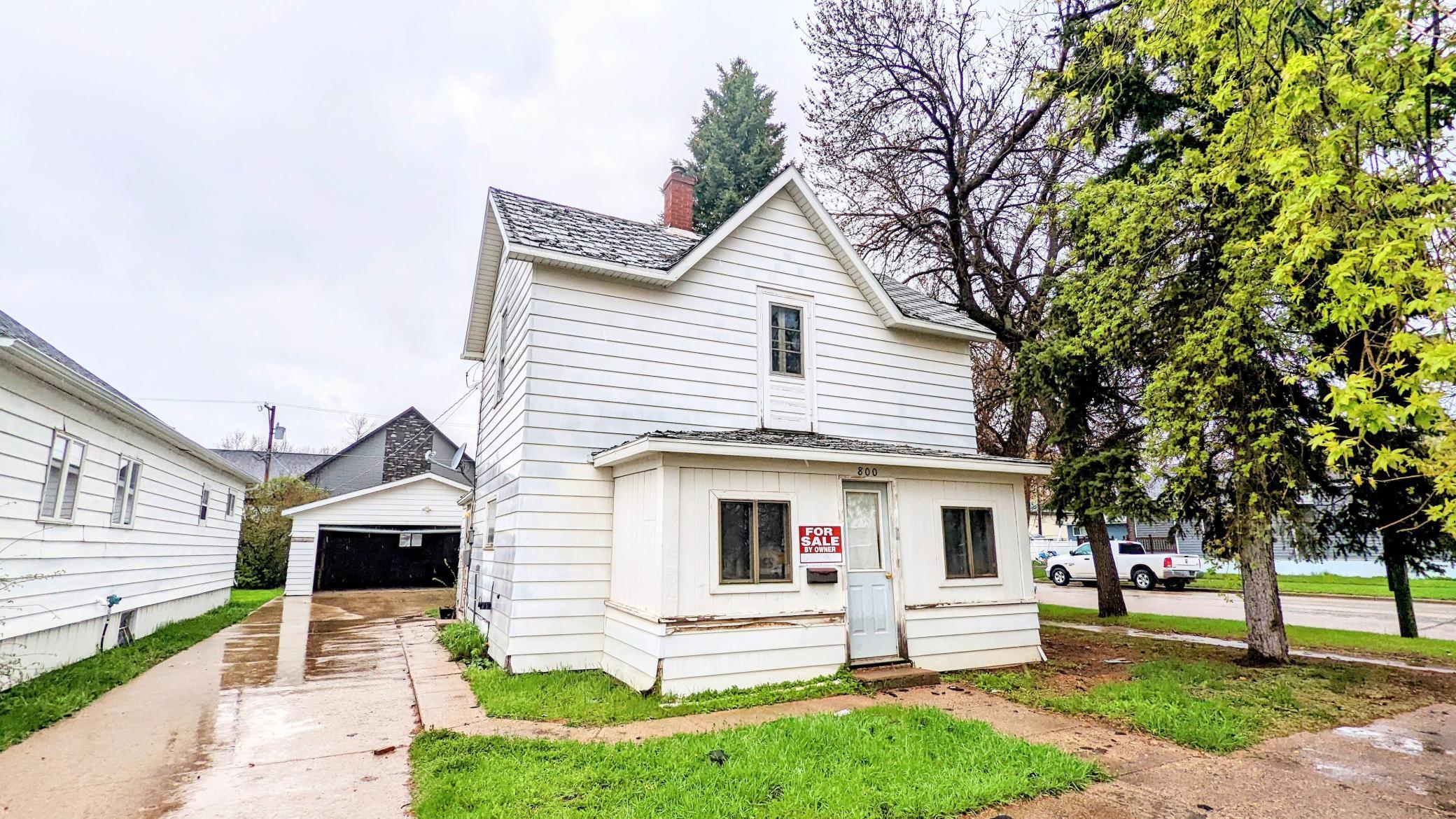 800 Burke Avenue Harvey ND 58341