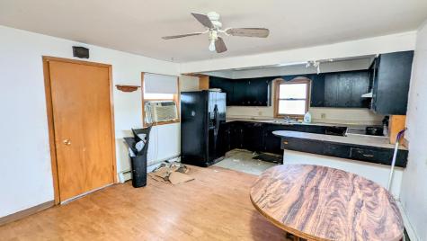 800 Burke Avenue Harvey ND 58341