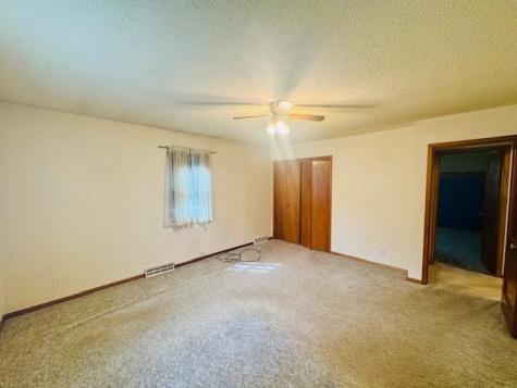 2936 Queen Avenue Slayton MN 56172