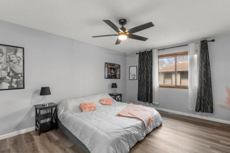 3815 Brookdale Circle N Brooklyn Park MN 55443