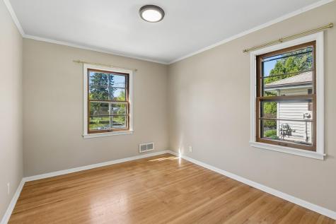 1041 36th Avenue NE Minneapolis MN 55418