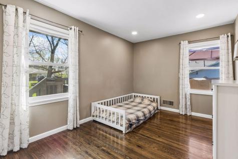 9037 Emerson Avenue S Bloomington MN 55420