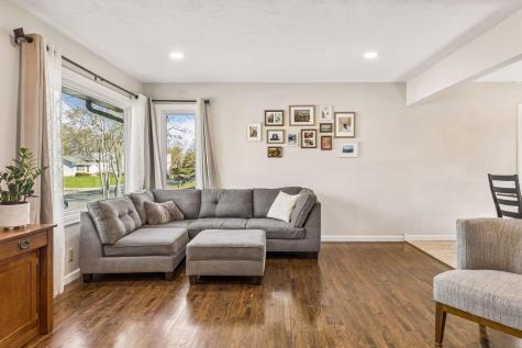 9037 Emerson Avenue S Bloomington MN 55420