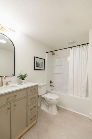 212 E Diamond Lake Road Minneapolis MN 55419