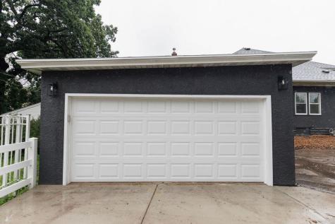 212 E Diamond Lake Road Minneapolis MN 55419