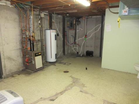 206 32nd Avenue N Fargo ND 58102