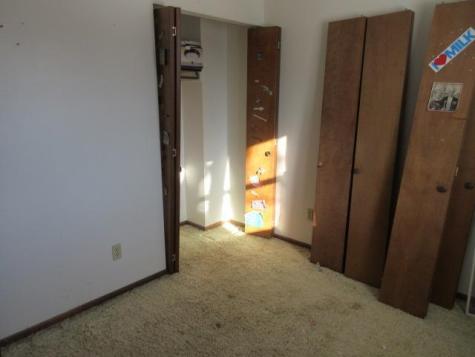 206 32nd Avenue N Fargo ND 58102