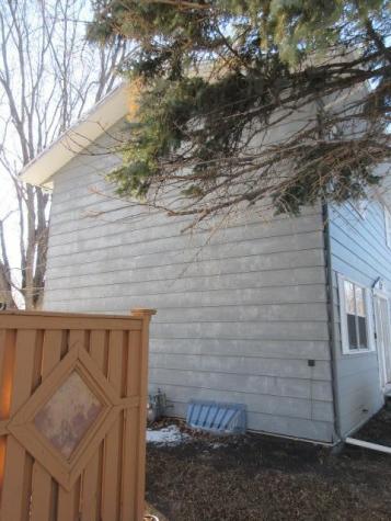 206 32nd Avenue N Fargo ND 58102