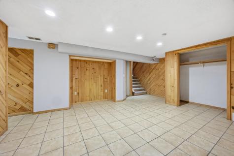 1210 14th Street S Moorhead MN 56560