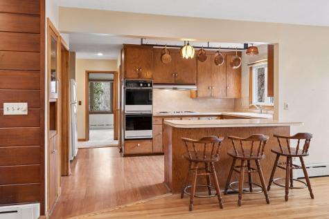 5660 Grant Lorenz Road Excelsior MN 55331