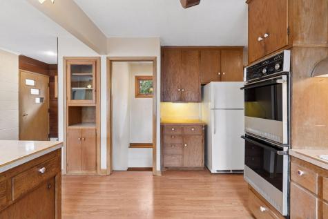 5660 Grant Lorenz Road Excelsior MN 55331