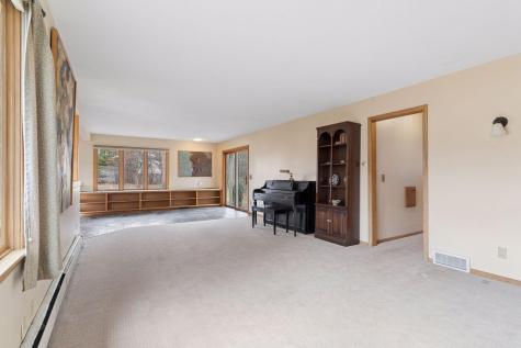 5660 Grant Lorenz Road Excelsior MN 55331