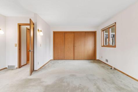 5660 Grant Lorenz Road Excelsior MN 55331