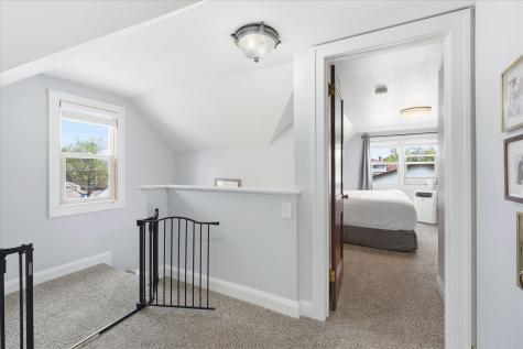 3644 Hubbard Avenue N Robbinsdale MN 55422