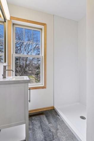 2121 Village Trail Mound MN 55364